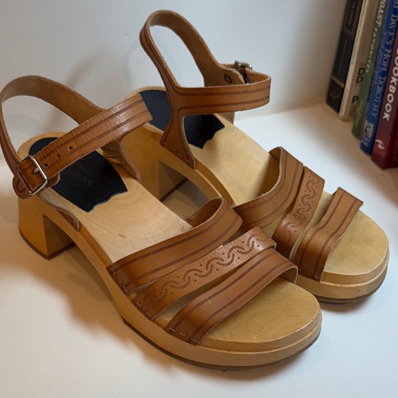 Swedish Hasbeens Tan Leather Mules - Picture 7 of 14